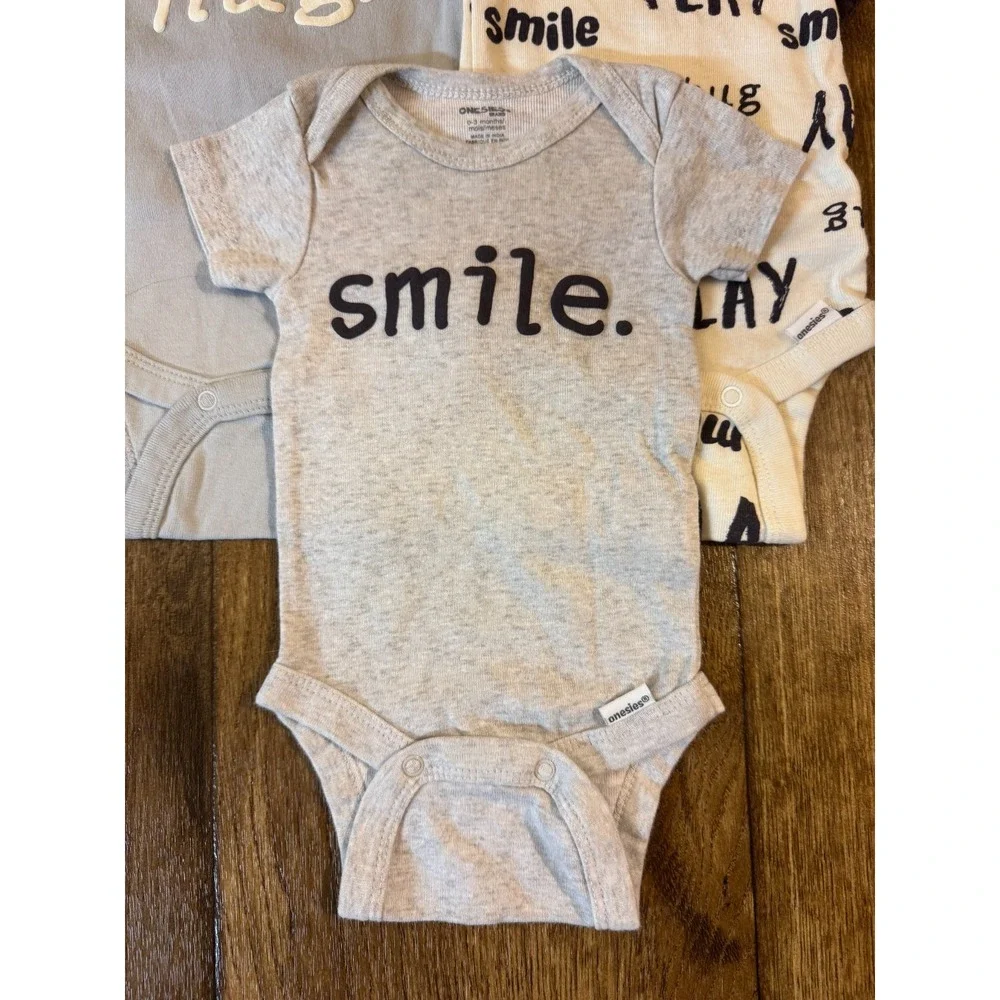 Onesies 0/3 Months Gerber Boy Girl Gender Neutral Bodysuits Tee Shirt Bundle Lot
